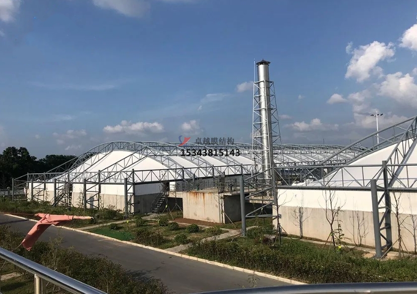 吕梁污水池反吊膜封闭——吕梁黄瓜视频APP下载污【专业厂家】